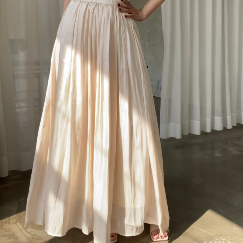 NATURAL SKIRT - กระโปรงตัดบาน - osu