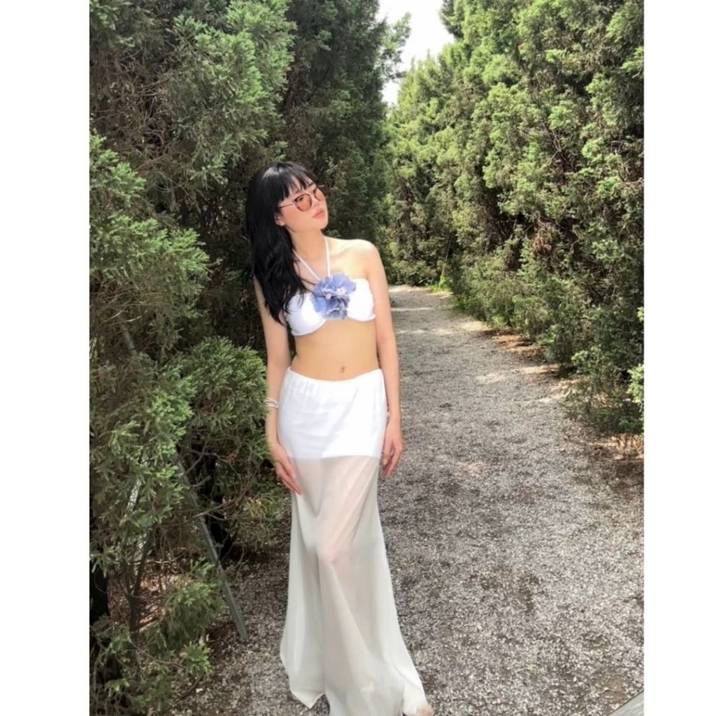 (READY) Laya.co - บิกินี่ 3 ชิ้น ผ้าคอตตอนเย็นพร้อมกระโปรงยาวซีทรู (ภาพจริง)