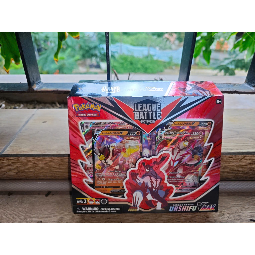 Pokémon TCG: League Battle Deck (Single Strike VMAX) – Pokémon TCG