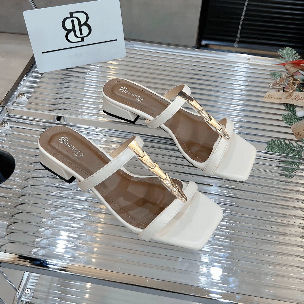 FASHION WOMENS SLIPPERS WITH SQUARE TOE รูปทรงหรูหรา หนังนิ่ม สูง 2P 2cm 4P 4cm Depmuiten