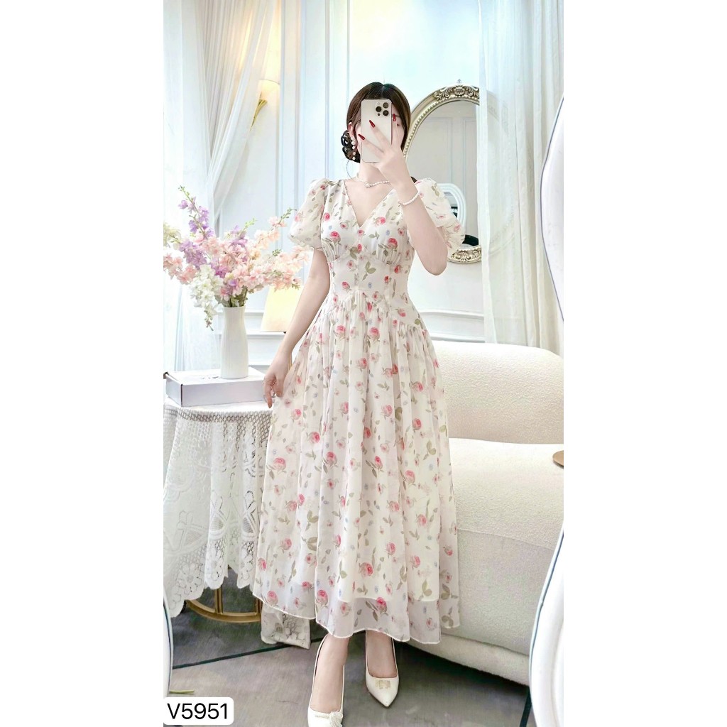 V5951 - เดรสบานลายดอกไม้คอเต่า แขนบอลลูน - Dolce Viva Collection (DVC/ACC)