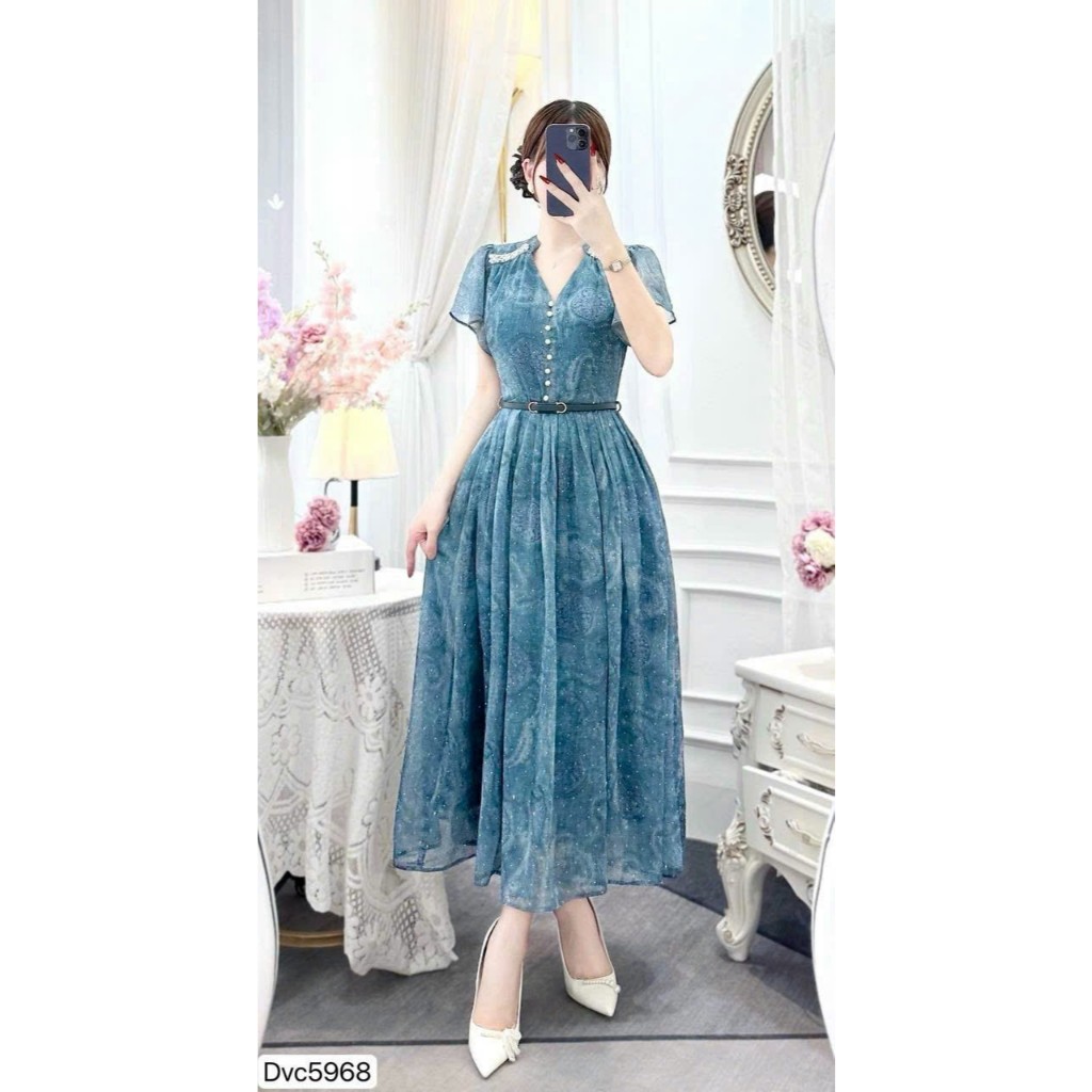 DVC5968 - เดรสบานผ้าไหมสีน้ําเงิน คอ V ปุ่มมุก - Dolce Viva Collection (DVC/ACC)
