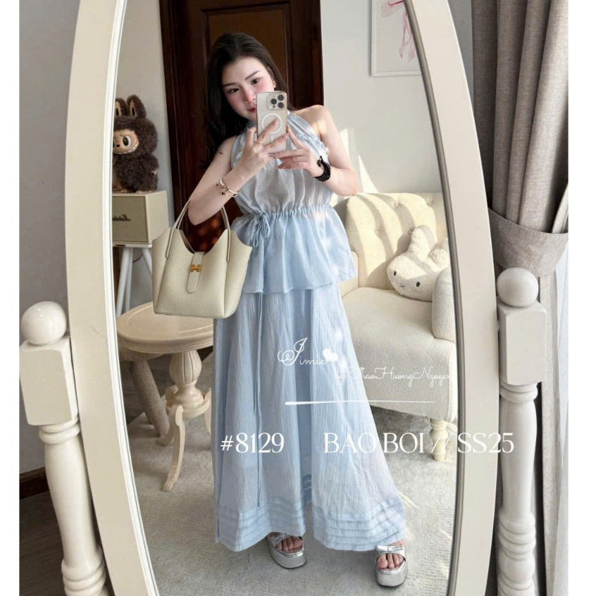 ชุดสตรีฤดูร้อนสุดหรู ชุดเสื้อผ้าผู้หญิงสุดหรู NEW LAUNCHED MODEL ชุดผ้าไหมย่นคล้องคอ แต่งระบายลายดอก