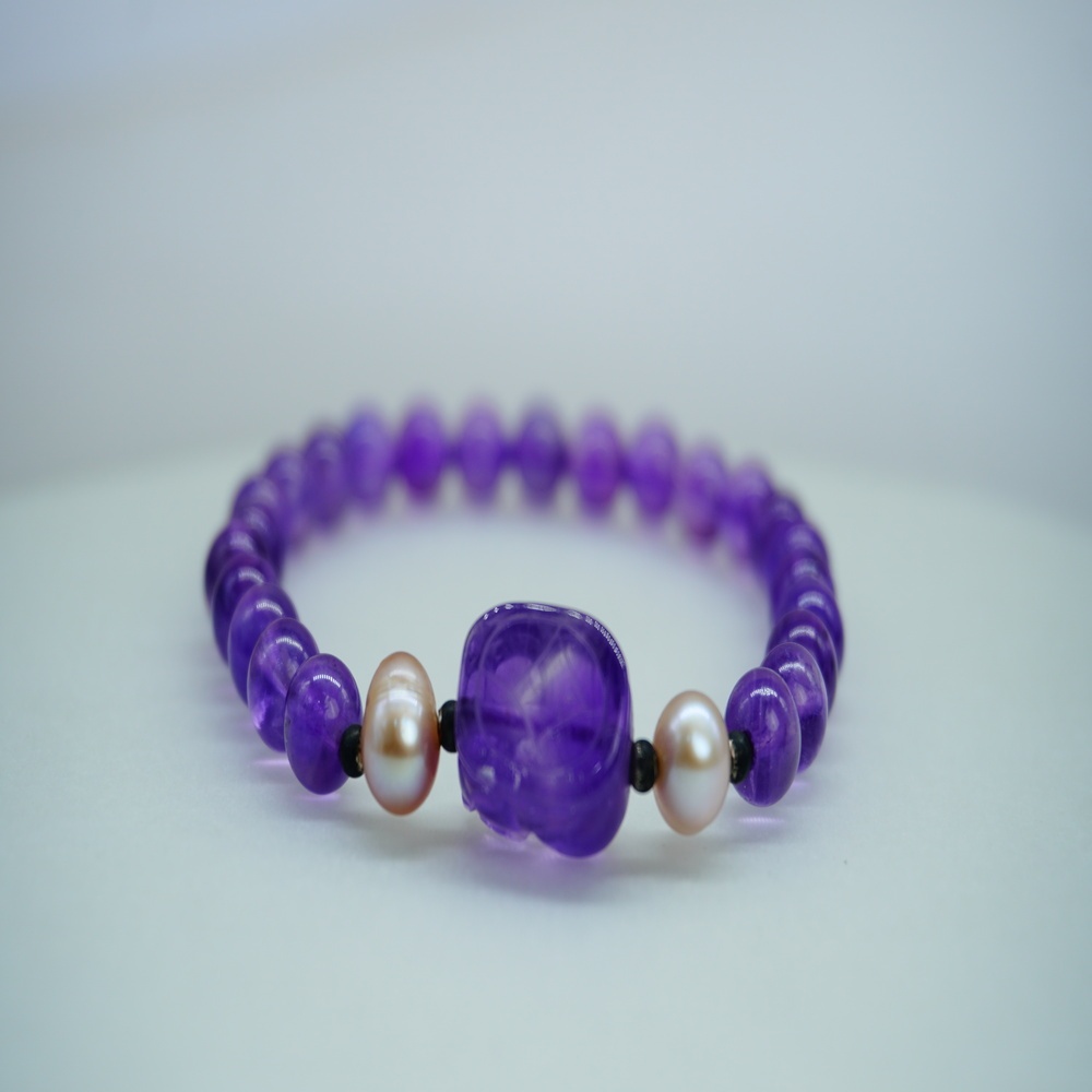 สร้อยข้อมืออเมทิสต์ Olwen Feng Shui -