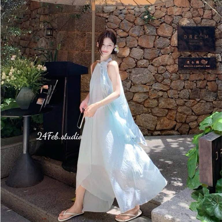 ชุดเดรสผ้าไหมย่นยาวสไตล์เลดี้เกาหลีคอปกไขว้และแอพลายดอกไม้ 24Febstudio VN94