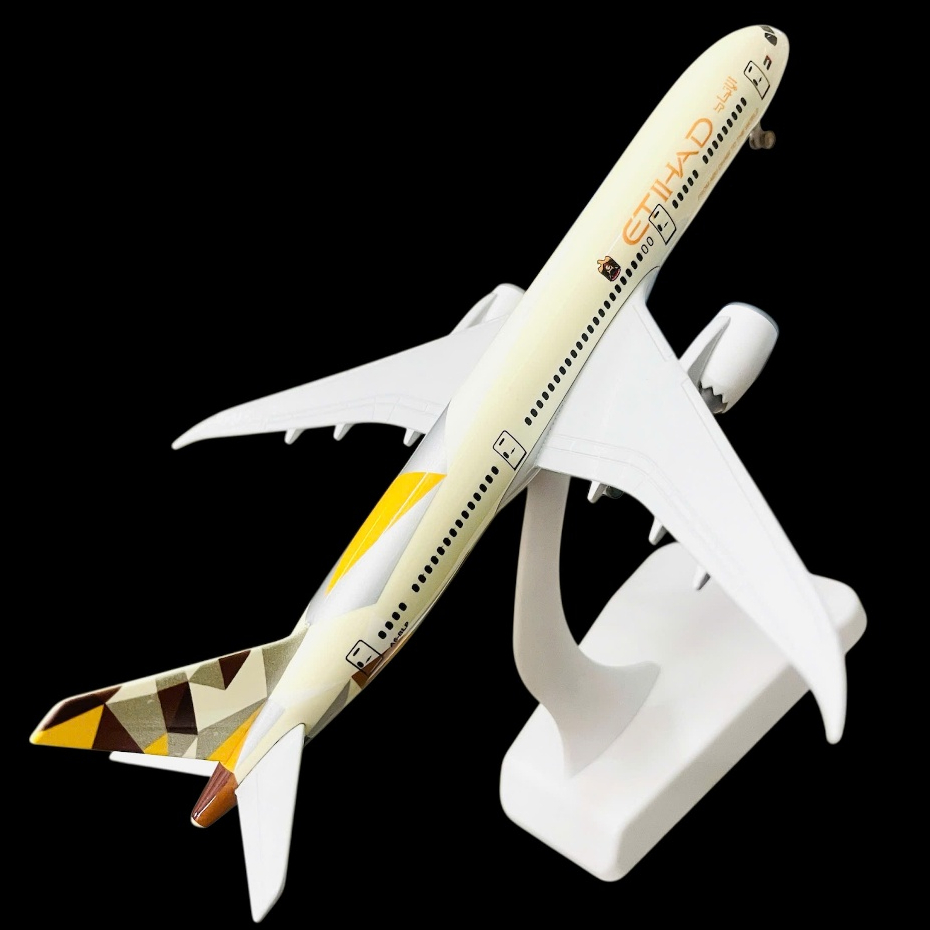BOEING 787 AIRCRAFT BRAND "ETIHAD AIRWAYS" MONIFED CAST ALLOY 1:400 SCALE