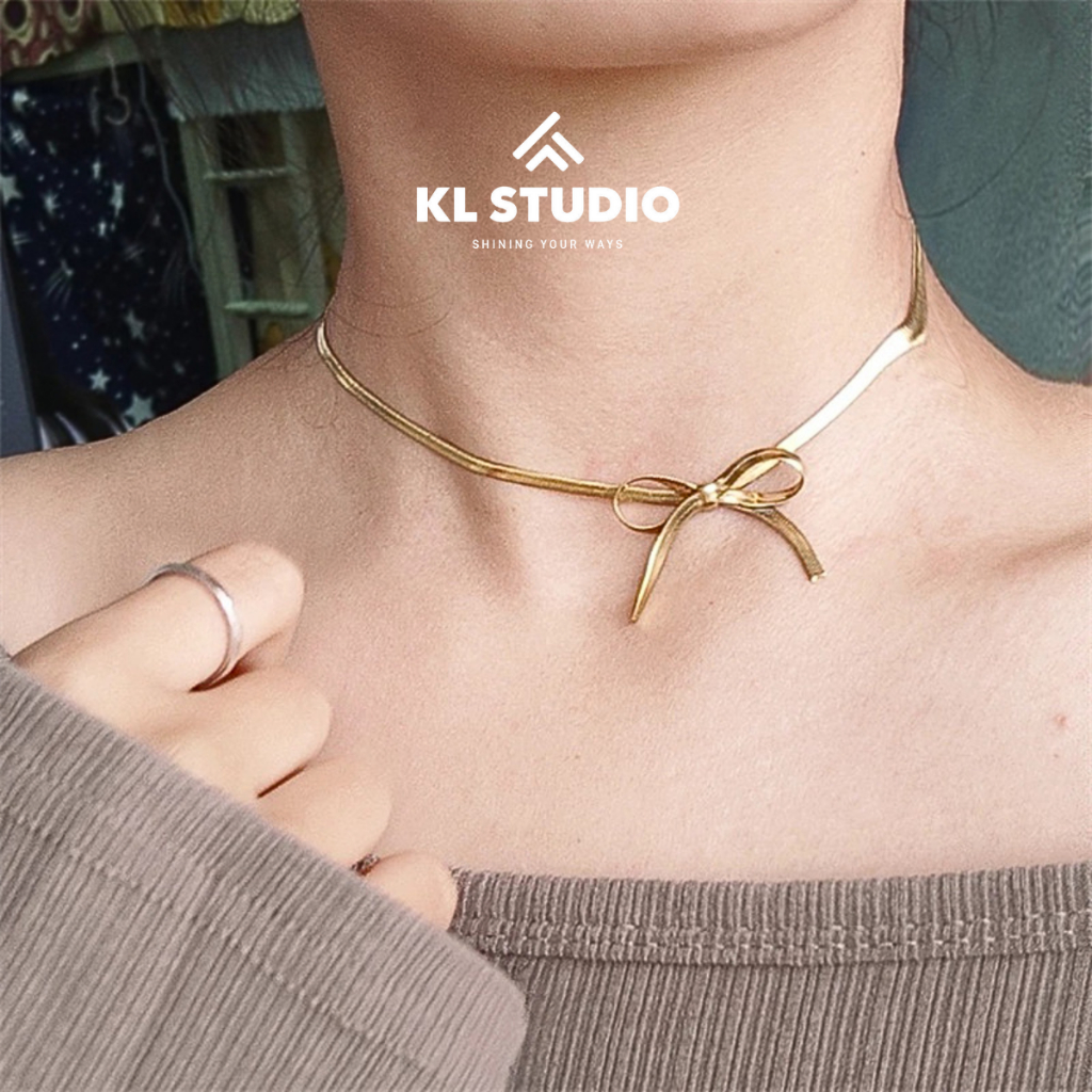 KL.STUDIO สร้อยคอโชคเกอร์ไทเทเนียมพร้อมโบว์ผู้หญิงน่ารักและหรูหรา - N89