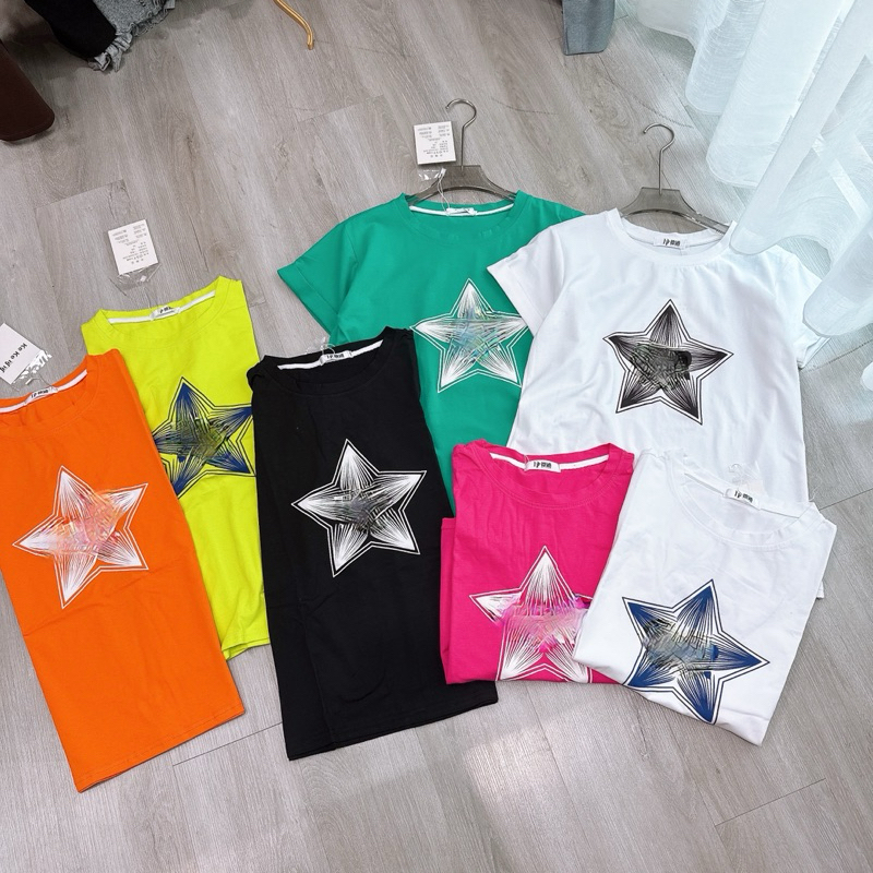 - เสื้อยืดขนาดกลางพิมพ์ลายดาวผ้าฝ้ายสุดเท่ 2025-B2T3 - NhiNhi Shop