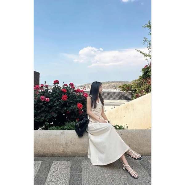 เสื้อกั๊ก+กระโปรงสีเบจ ชุด-4819