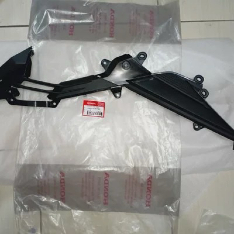 SONIC 150 RIGHT SIDE-q10