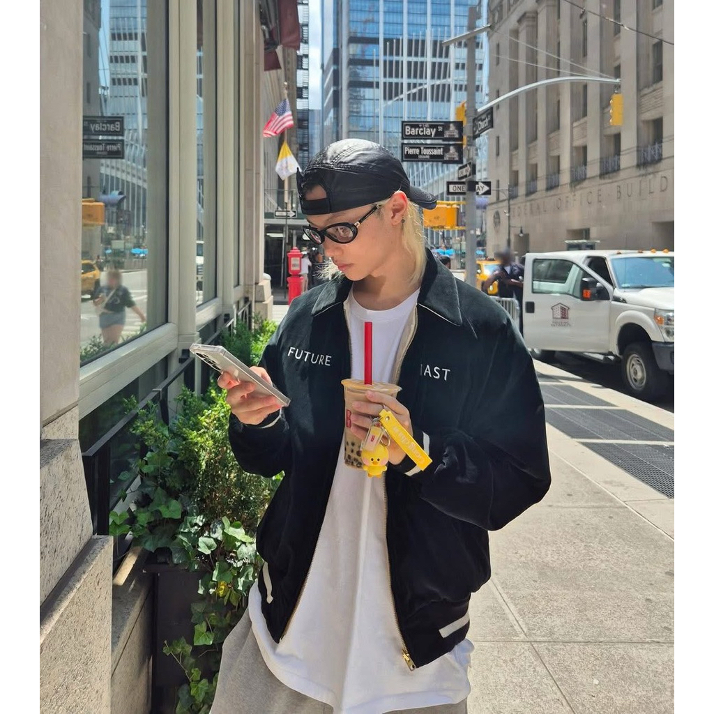 GONGCHA LINE FRIENDS YELLOW DUCK KEYCHAIN (นาทีราคาถูกพร้อม SKZ Felix)