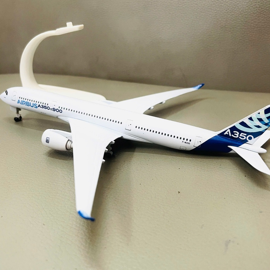 คุณภาพสูง AIRBUS A350-900 AIRBUS AIRCRAFT รุ่น TYPE 1:400 SCALE พร้อมล้อ