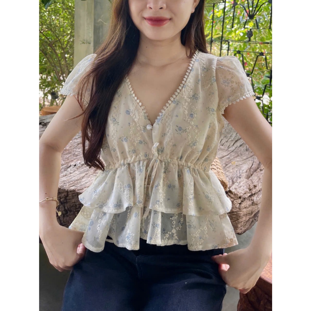 เสื้อลูกไม้คอวีเชือก [Nguyen Inc Diem] – โปรปัง
