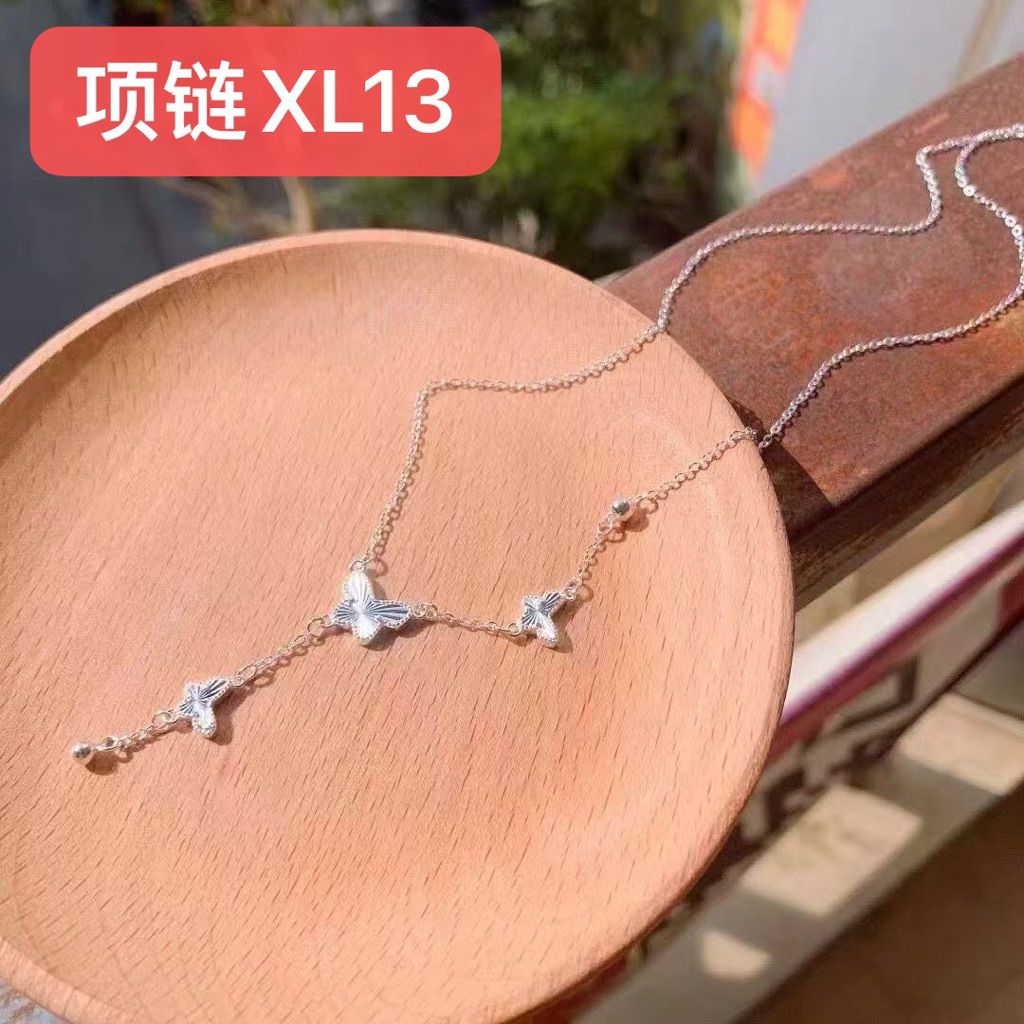 S990 สร้อยคอเงินหน้าผีเสื้อและหินตกสําหรับผู้หญิง Up Silver Nha Trang