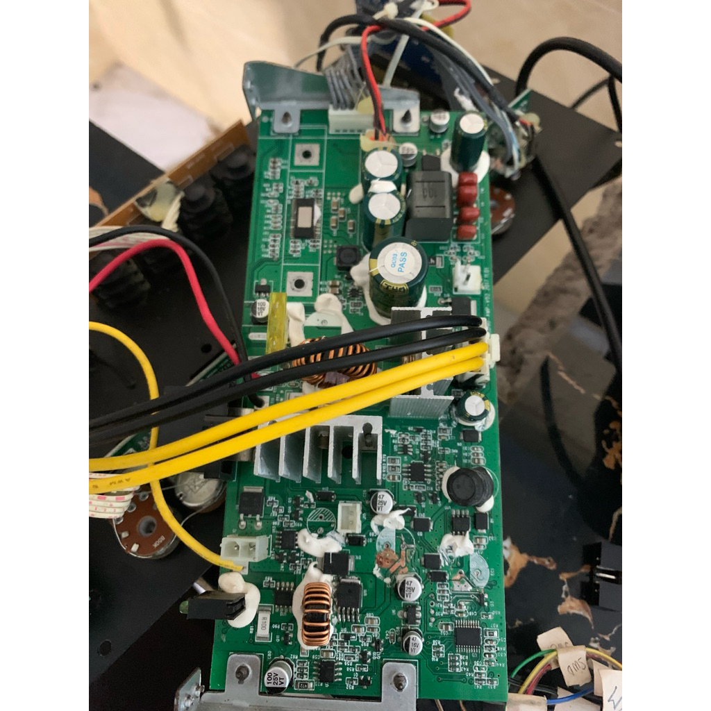 ชิป Stm8s003F3p6 STM8S003F3 STM8S003 ได้รับโหลดด้วยรหัสสําหรับลําโพง