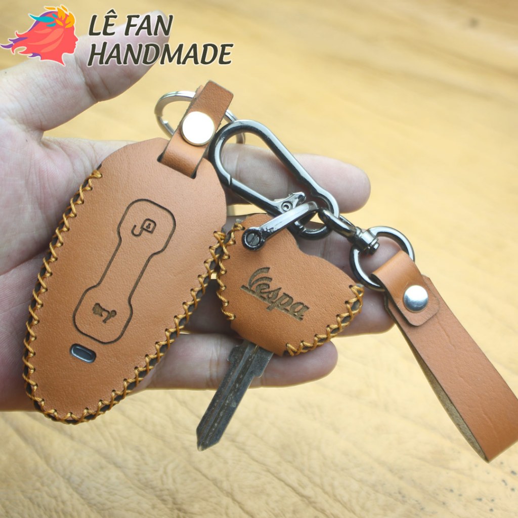 เคสกุญแจหนังแฮนด์เมด Vespa