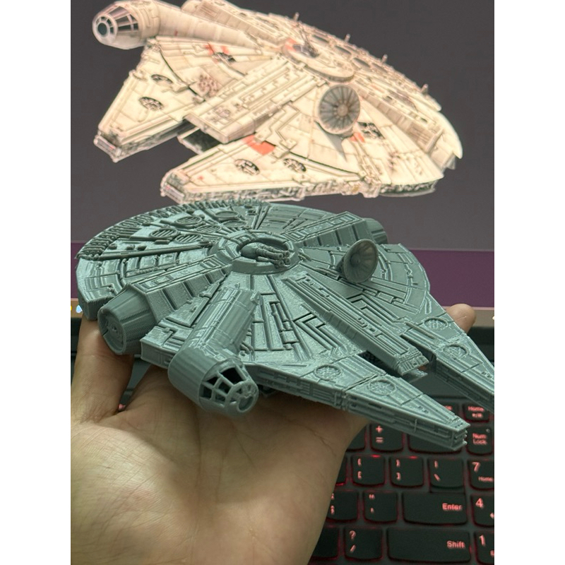โมเดลยานอวกาศ Millennium Falcon 3D รุ่น Star wars