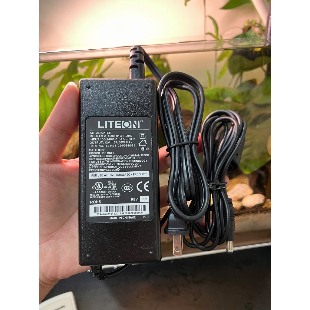 Denon DJ MCX 8000 – อะแดปเตอร์ชาร์จโต๊ะ 12V