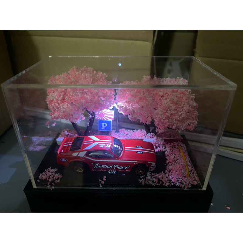 Diorama Cherry มีไฟ - ขนาด 12x7x8 สเกล 1:64