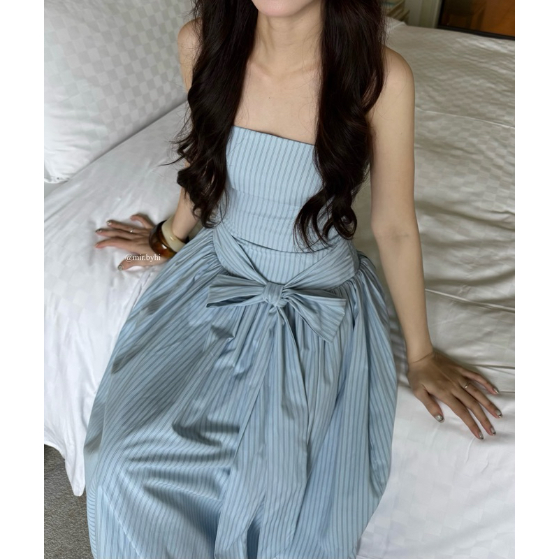 GRACE DRESS | Mir.byhi | เดรสเอวลายทางยืดสม็อค