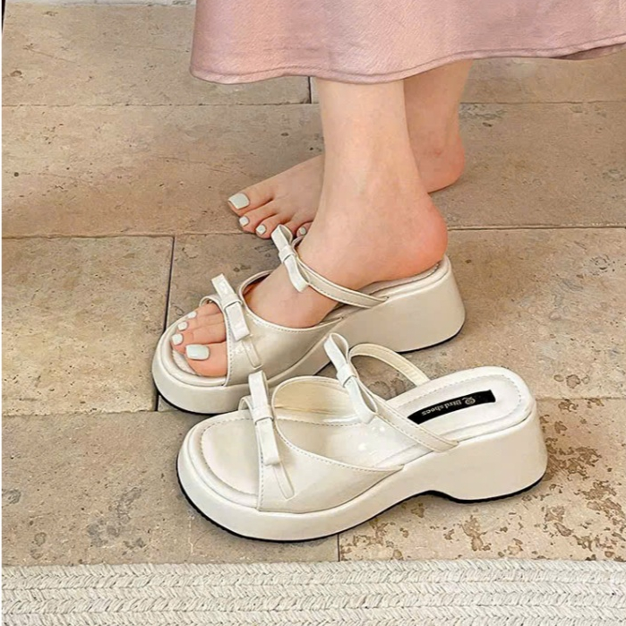 รองเท้าแตะโบว์ผู้หญิง Super pretty สไตล์ใหม่ 6p หนังมันเงาคุณภาพสูง super VIP ZENB สําหรับเที่ยวทะเล