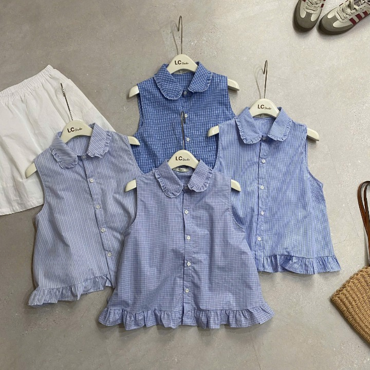 เดรสผ้าลายทางคอปกบัวแต่งระบายมีกระดุม XONXEN SHOP PCT รหัส A804