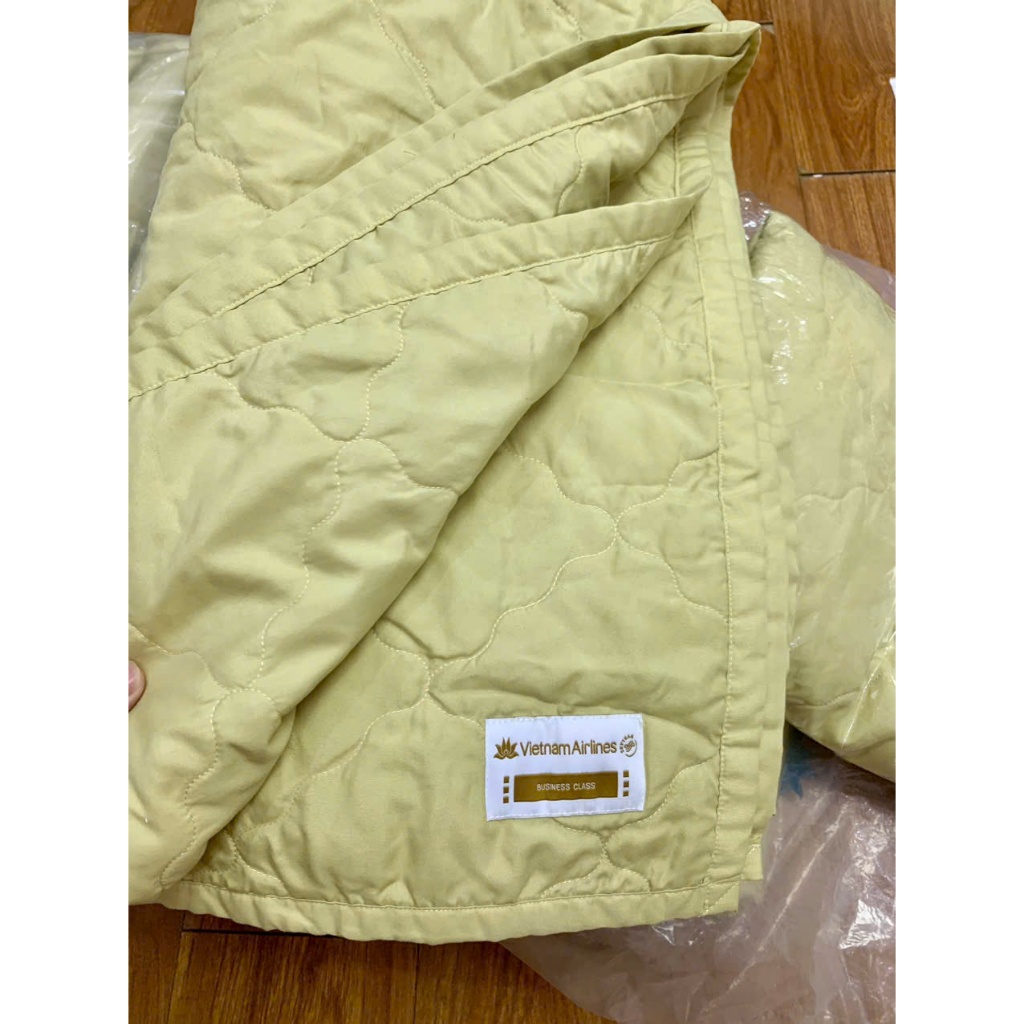 ผ้าห่ม vip การบินสีทอง 1,3x2m รุ่นใหม่ล่าสุด 2 ชั้น