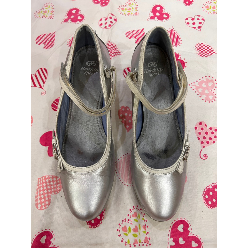รองเท้าตุ๊กตาส้นเตารีด Hawkins Sport