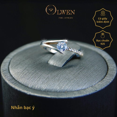 ITALIAN SILVER RING - OLWEN FINE JEWELRY - NM80