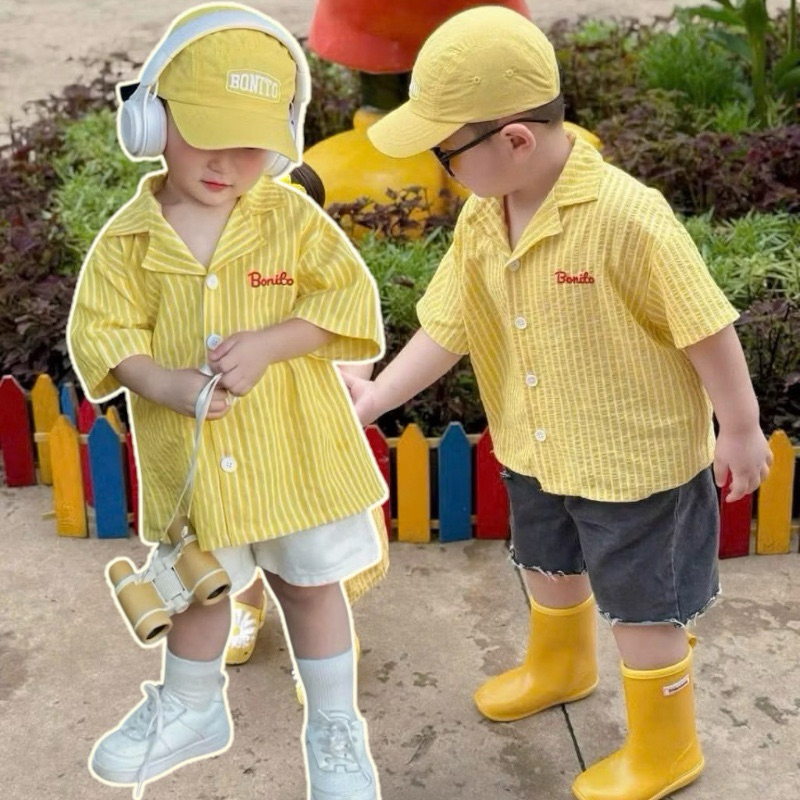 ชุดเด็กทารก ชุดเสื้อเชิ้ตลายสีเหลืองและกางเกงขาสั้นสีขาวสําหรับเด็กทารก 8-27กก