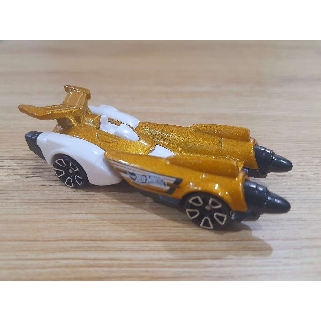 รถโมเดลของเล่น Hot Wheels - Ollie Rocket (LOSE, EXCLUSIVE WITHOUT ODD CARD) - สเกล 1:64