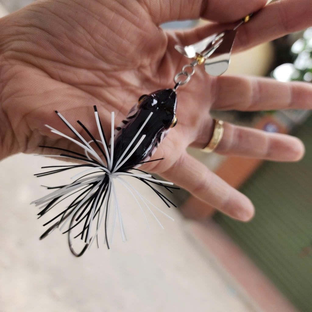 กบกระโดดพร้อมล่อ Pinwheel