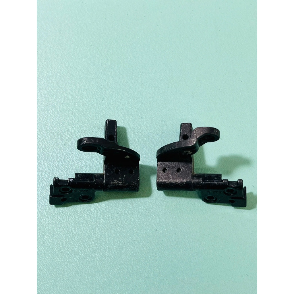 บานพับแล็ปท็อป Dell Latitude E5500