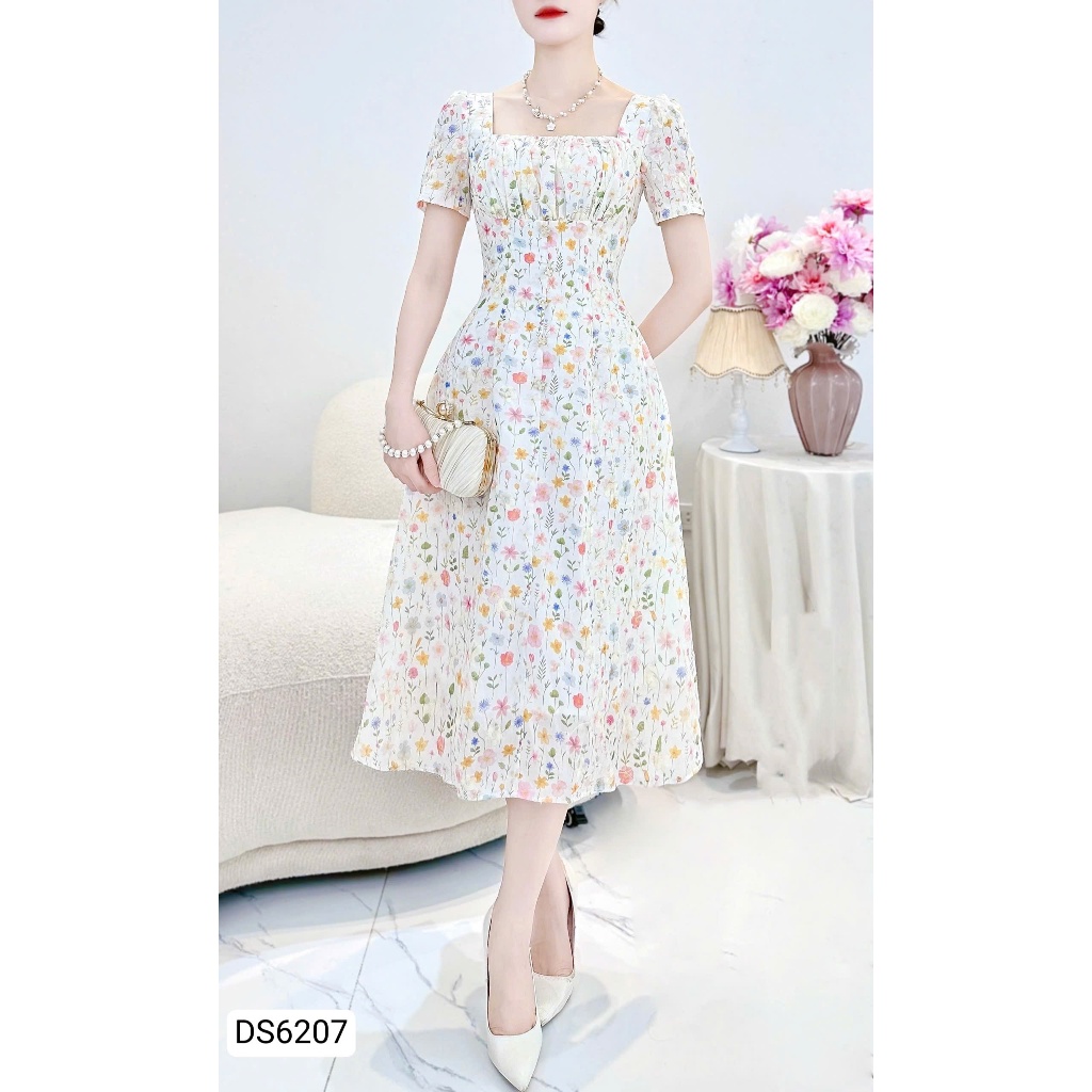 DS6207 - เดรสบานลายดอกไม้คอปกและหน้าอก - Dolce Viva Collection (DVC/ACC)