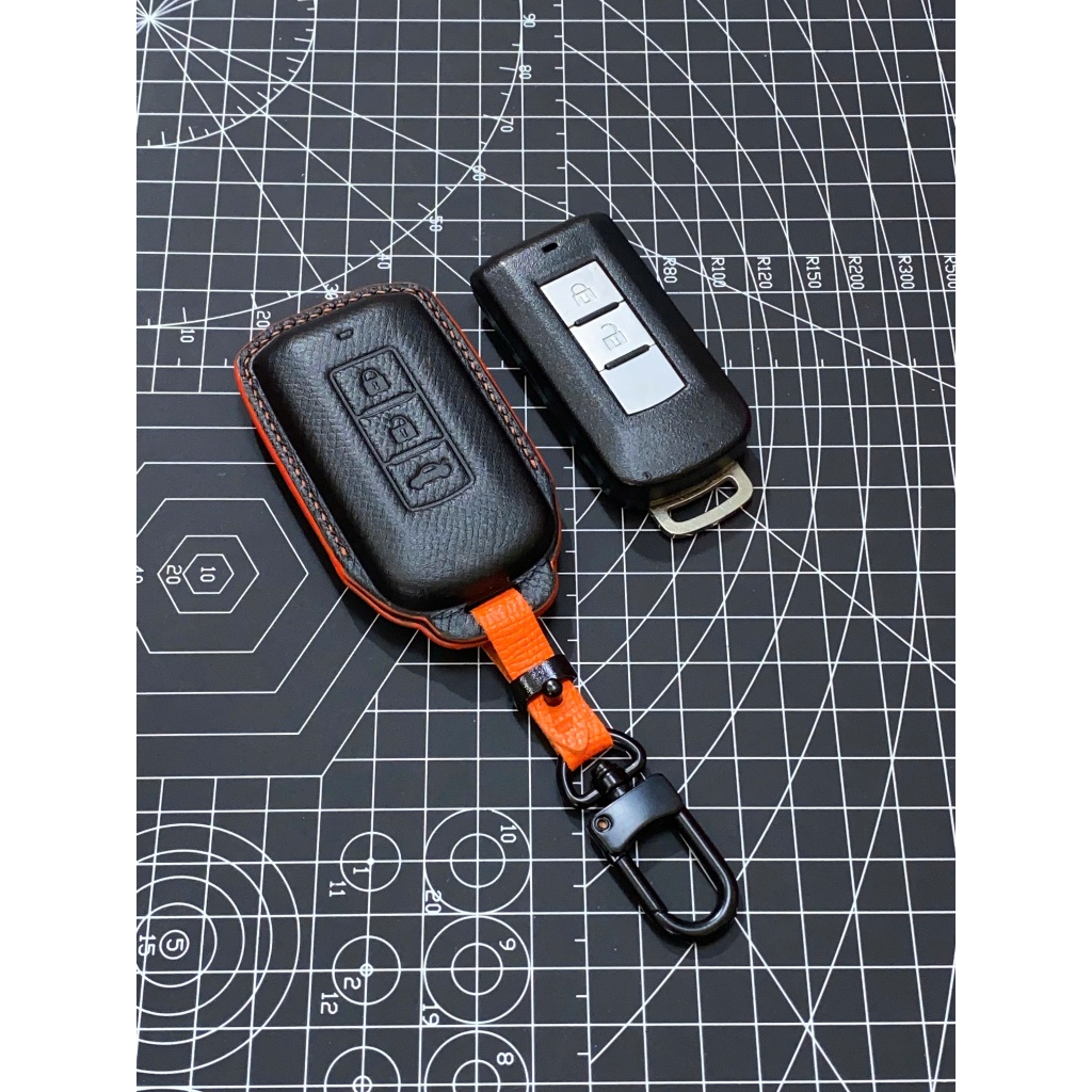 เคสกุญแจหนังสําหรับ Mitsubishi Xpander, Xforce, Outlander, Pajero, Triton, Attrage... หนังวัวเอพิสม