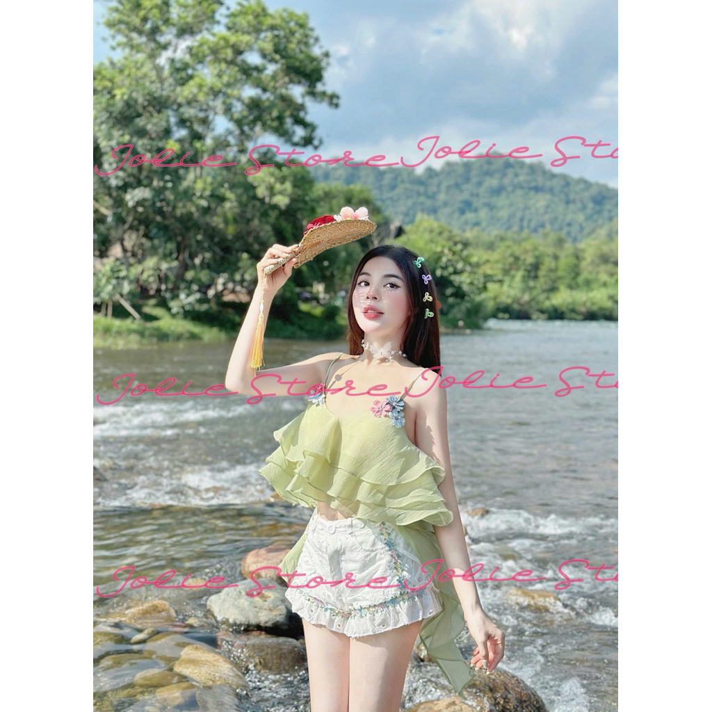 Set design of Floral babydoll เสื้อ 2 สายสีน้ําเงิน + กางเกงขาสั้นปักลายดอกไม้ -Jolie Store