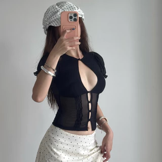 ÉMILIE - Emma Top - เสื้อยืดตาข่ายแขนพองและแผ่นรองเต้านมในตัว
