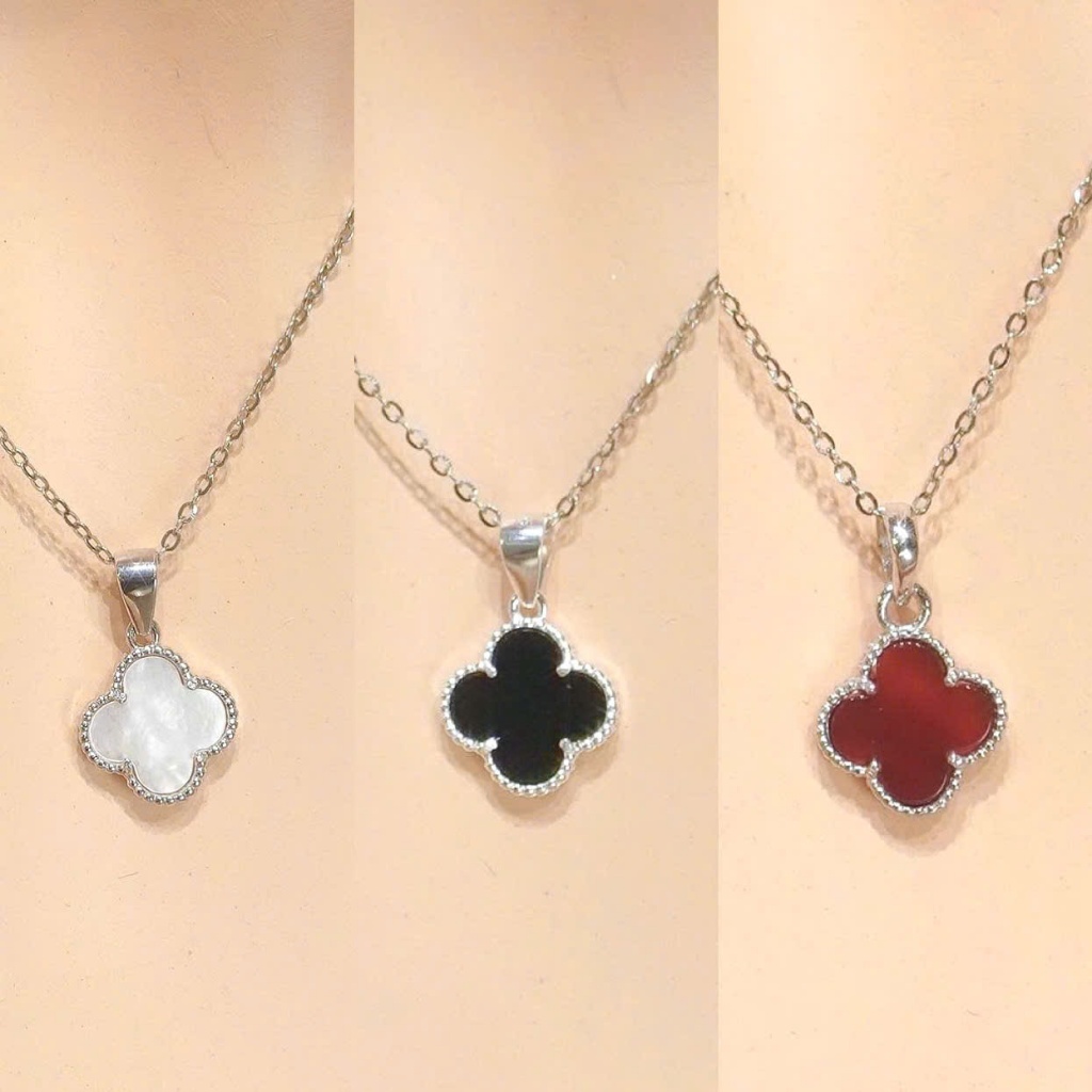 สร้อยคอพร้อมจี้ 4 แฉก M0543 D0009 สีเงิน S925 MiASJ