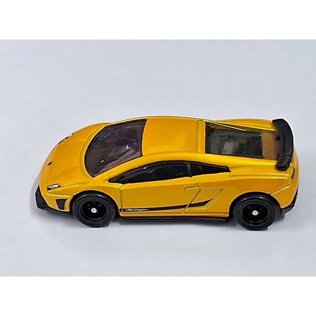 HOT WHEELS PREMIUM LAMBORGHINI GALLARDO LP 570-4 SUPERLEGERA FAST AND FURIOUS