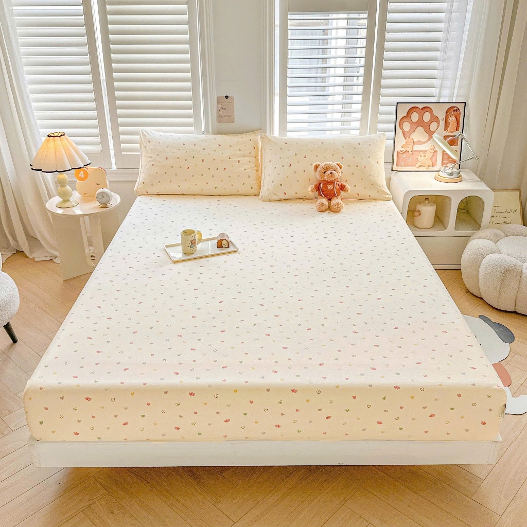 2025- SET OF 3 VINTAGE BAMBOO BEDDINGS WITH COOL NEW MODEL SUMMER 2025