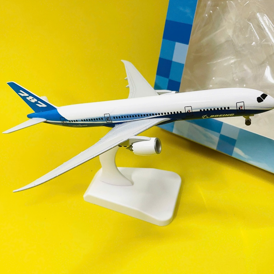 สุดยอดคุณภาพ BOEING 787 DREAMLINER AIRLINES PLANE MODEL 1:400 SCALE