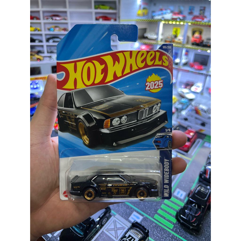 Hot Wheels รถโมเดล BMW 635 CSi