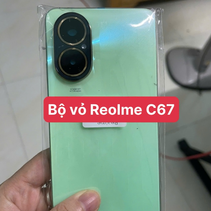 REALME C67 ชุดครอบข้าง REALME C67 แบบเต็มจอ พร้อมกระจกกล้องและปุ่ม ถาดซิม เป็นที่แสดงในภาพ
