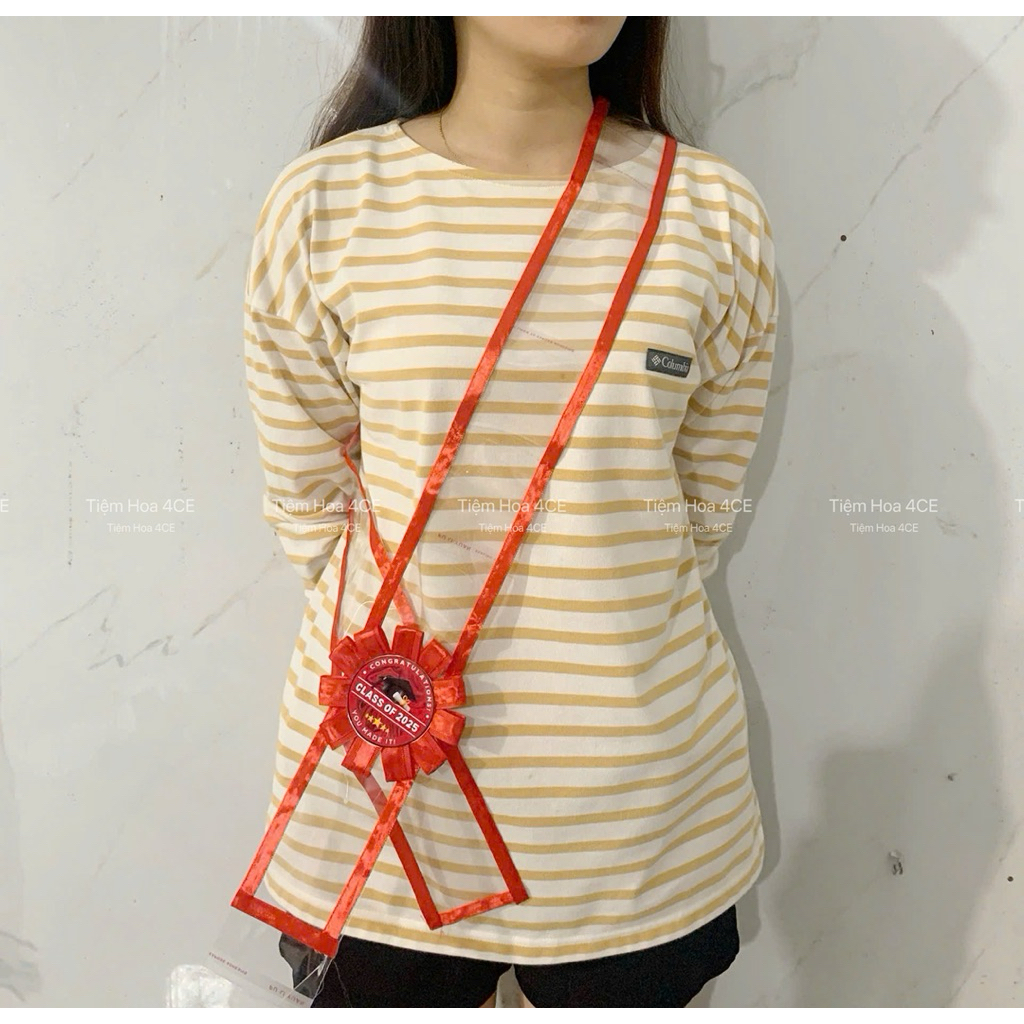 สายสะพาย สายคอนเกรลาโทเรียรับปริญญา จากร้านดอกไม้ 4CE (ไม่มีเงิน)