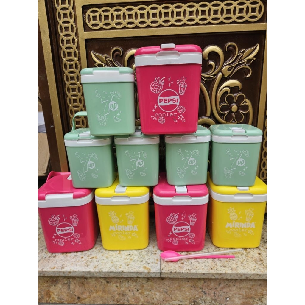 [ฟรีช้อนและหลอด]Duy Tan Mini Ice Bottle 1 ลิตร Pepsico 2025 Gift