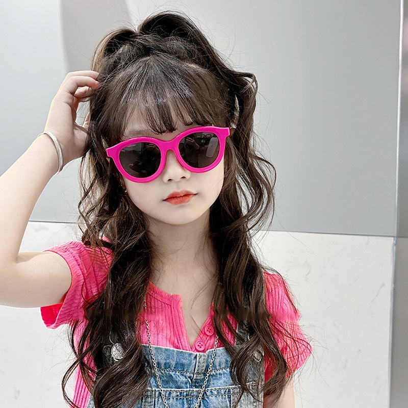 แว่นกันแดดสําหรับเด็กชายและเด็กหญิงออกไปข้างนอกสีสันสดใสและทันสมัยสไตล์ใหม่ Bluehope เพื่อพิกัดและไป