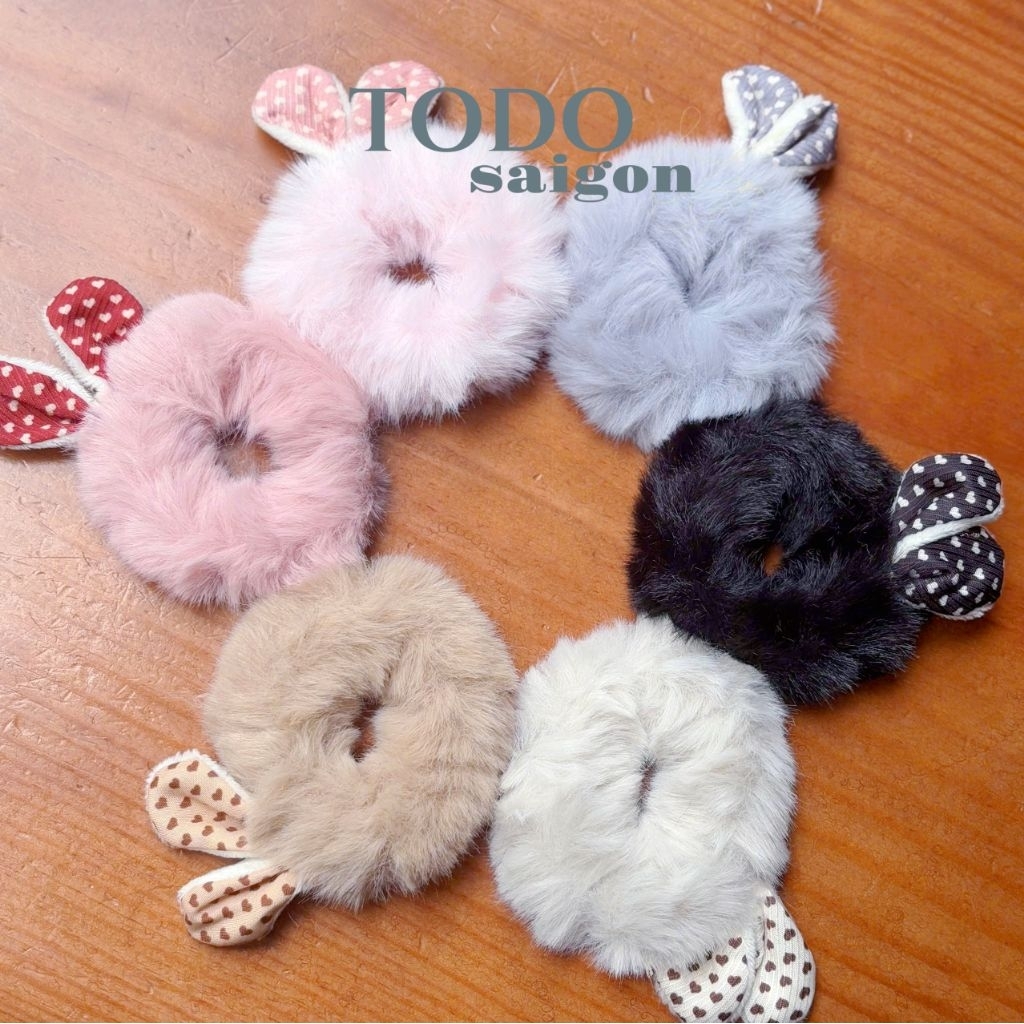 TODO SET OF 2 SMALL HEART RABBIT EARS HAIR ROLLS