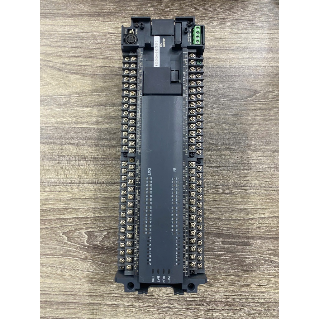 PLC INOVANCE H2U-4040MT-XP แหล่งพลังงาน 220VAC ทรานซิสเตอร์เอาต์พุต 80I/O ถอดชิ้นส่วน