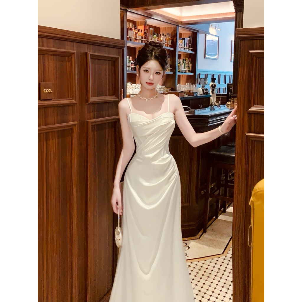 BECHIC LUXURY LONG STRAIGHT BODY DRESS BECHIC คุณภาพสูงออกแบบชุดสําหรับงานปาร์ตี้และเล่น