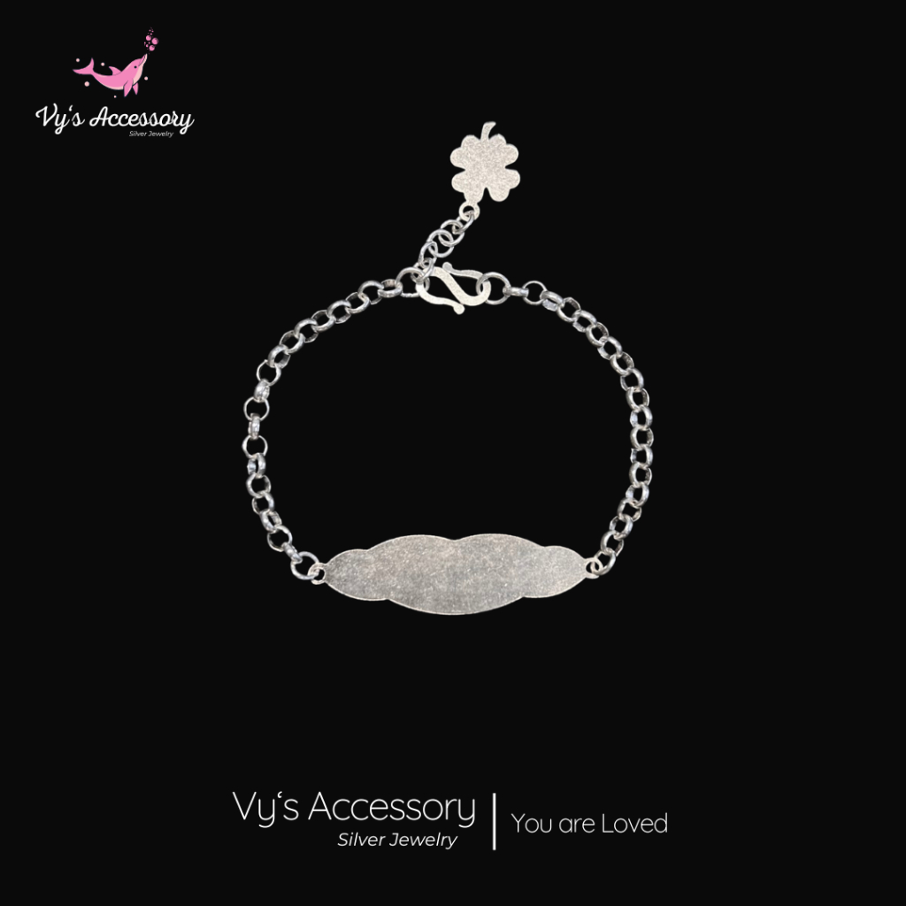 สร้อยข้อมือเงิน 999 พร้อมจี้เงินขนาดใหญ่ เครื่องรางโคลเวอร์สี่ใบนําโชค ของขวัญสําหรับเด็ก อุปกรณ์เสร